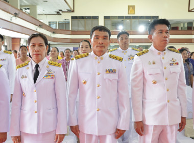 พิธีมอบแบบลายผ้าพระราชทาน &quot;ผ้าลายสิริราชพัสตราภรณ์&quot; พารามิเตอร์รูปภาพ 8